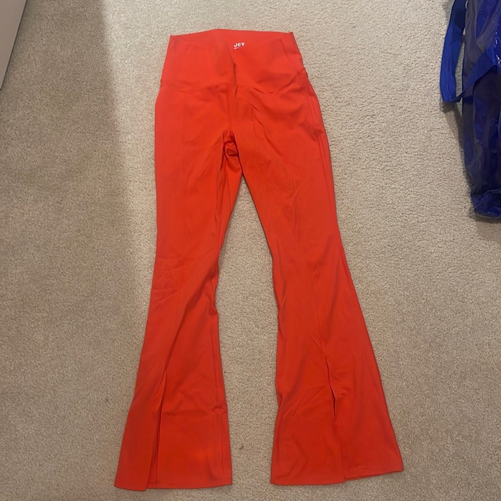 Joy lab flarred leggings